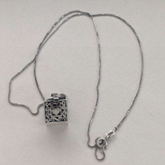 925 Sterling Silver Prayer Box Pendant Necklace - Picture 1 of 6